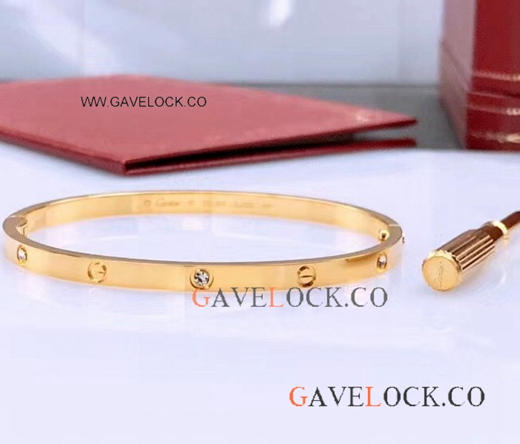 Cartier Narrow Love Gold Bracelet with 6 diamond